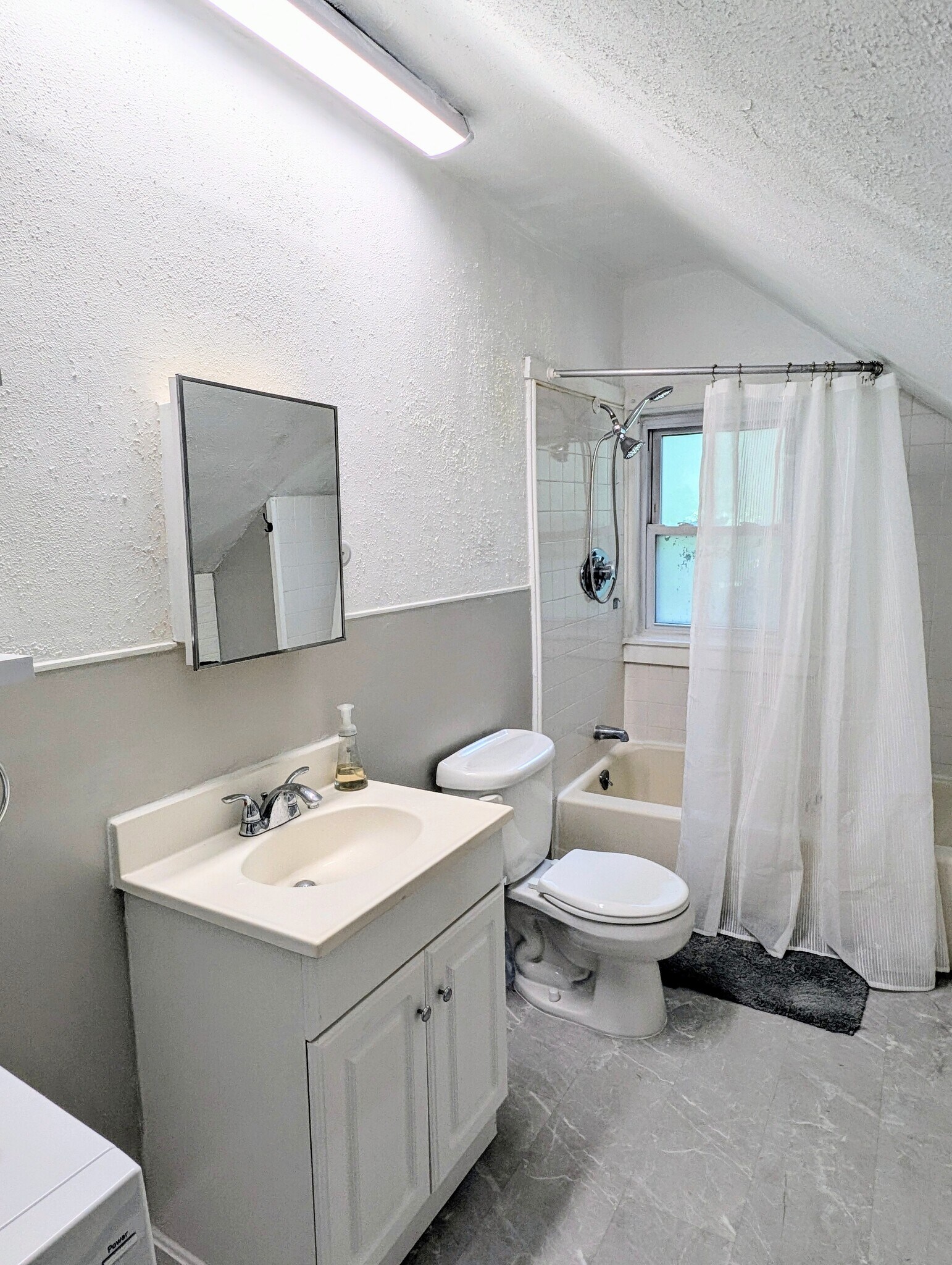 Bathroom - 281 Washington Ave