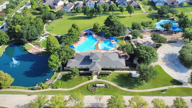 Building Photo - 5038 Gold Haven Dr