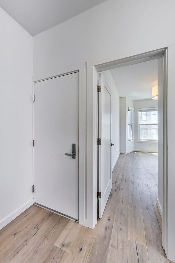 Building Photo - 1375 Minna St