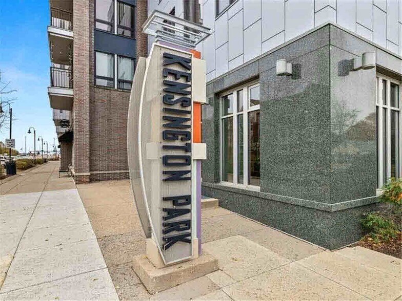 Building Photo - 7600 Lyndale Ave S