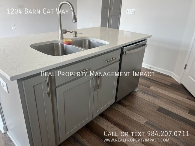 Building Photo - 1204 Barn Cat Way