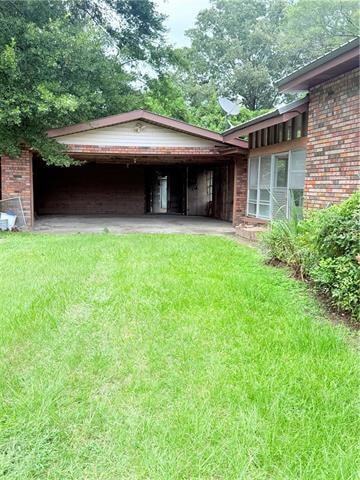 Building Photo - 735 Ontario Ave