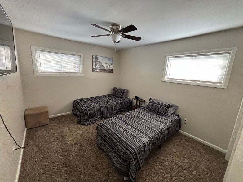 Building Photo - 4012 E 27th St