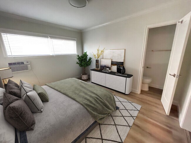 Building Photo - 3131 Bagley Ave