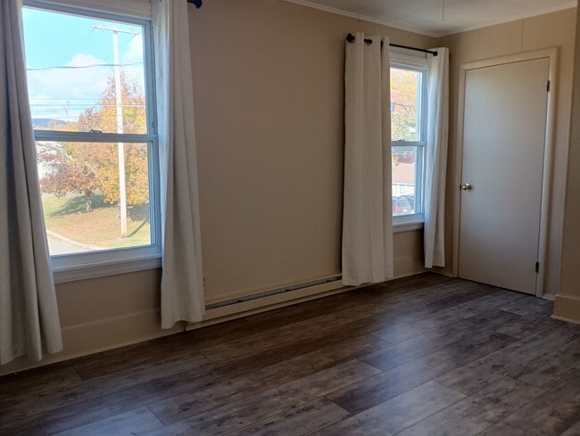 Bedroom - 88 Adaline St