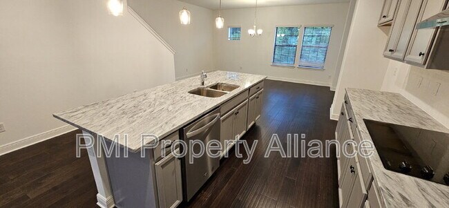 Building Photo - 443 Diamond Dove Cv