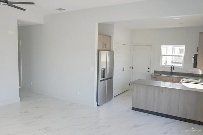 Building Photo - 2905 Bravo Rd