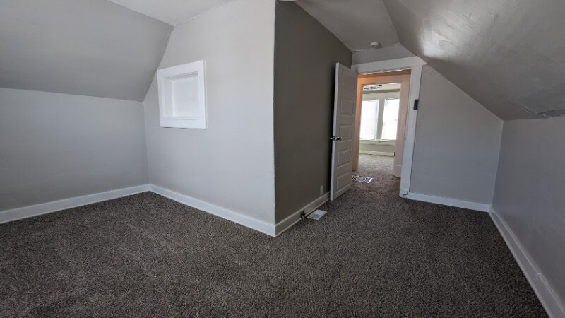 Building Photo - 4107 Flora Ave