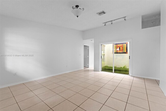 Building Photo - 15793 SW 43rd St