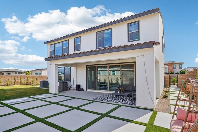 Building Photo - 74404 Nichols Dr
