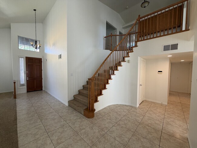 Building Photo - 6781 Angelina Ct