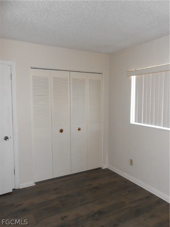 Building Photo - 1516 Lindale Cir