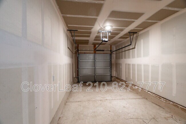 Building Photo - 1006 Western Whipbird