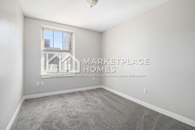 Building Photo - 525 W Lafayette Blvd