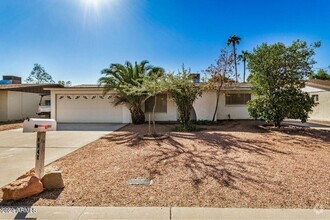 Building Photo - 1941 E Pegasus Dr