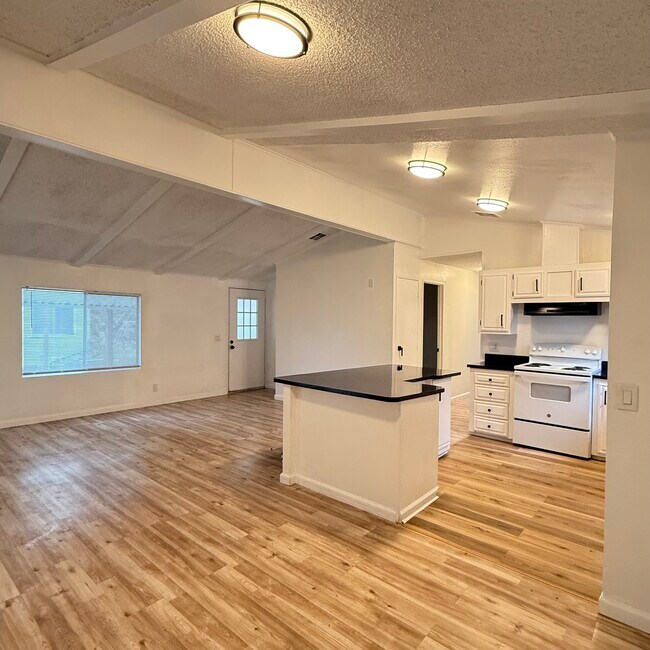 Building Photo - 24425 Woolsey Canyon Rd