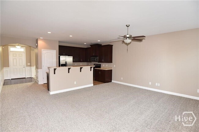 Building Photo - 179 Byron Dr