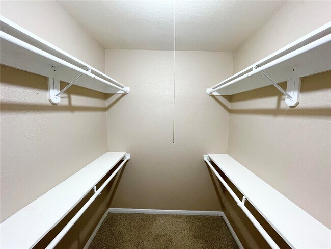 Building Photo - 9303 Hammerly Blvd