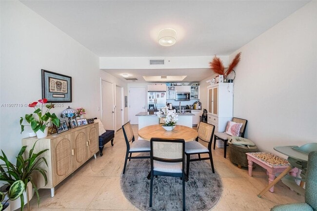 Building Photo - 888 Biscayne Blvd