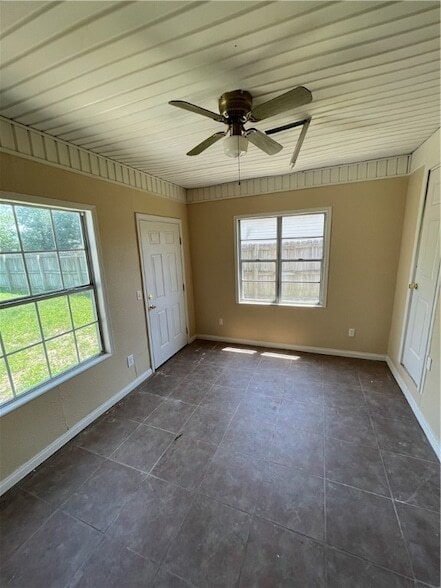 Building Photo - 2978 Kasey Ave