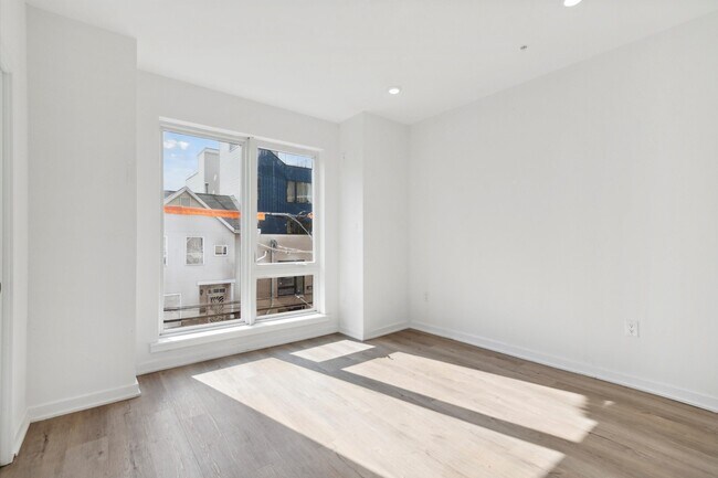 Building Photo - 1809 N 18th St