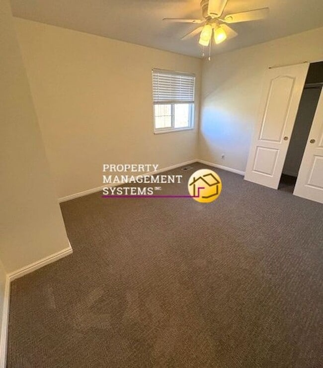 Building Photo - 5 Bedroom Home in Draper!