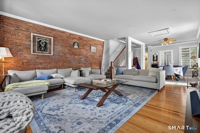 Building Photo - 131 Bradley St