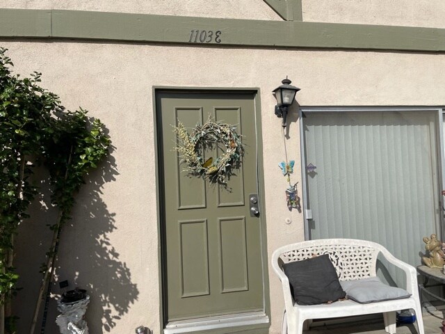 Property Enterance - 1103 W Francis St