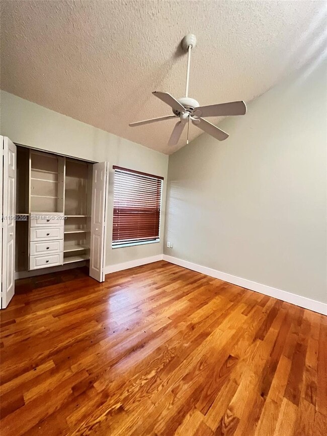 Building Photo - 7512 SW 95th Pl