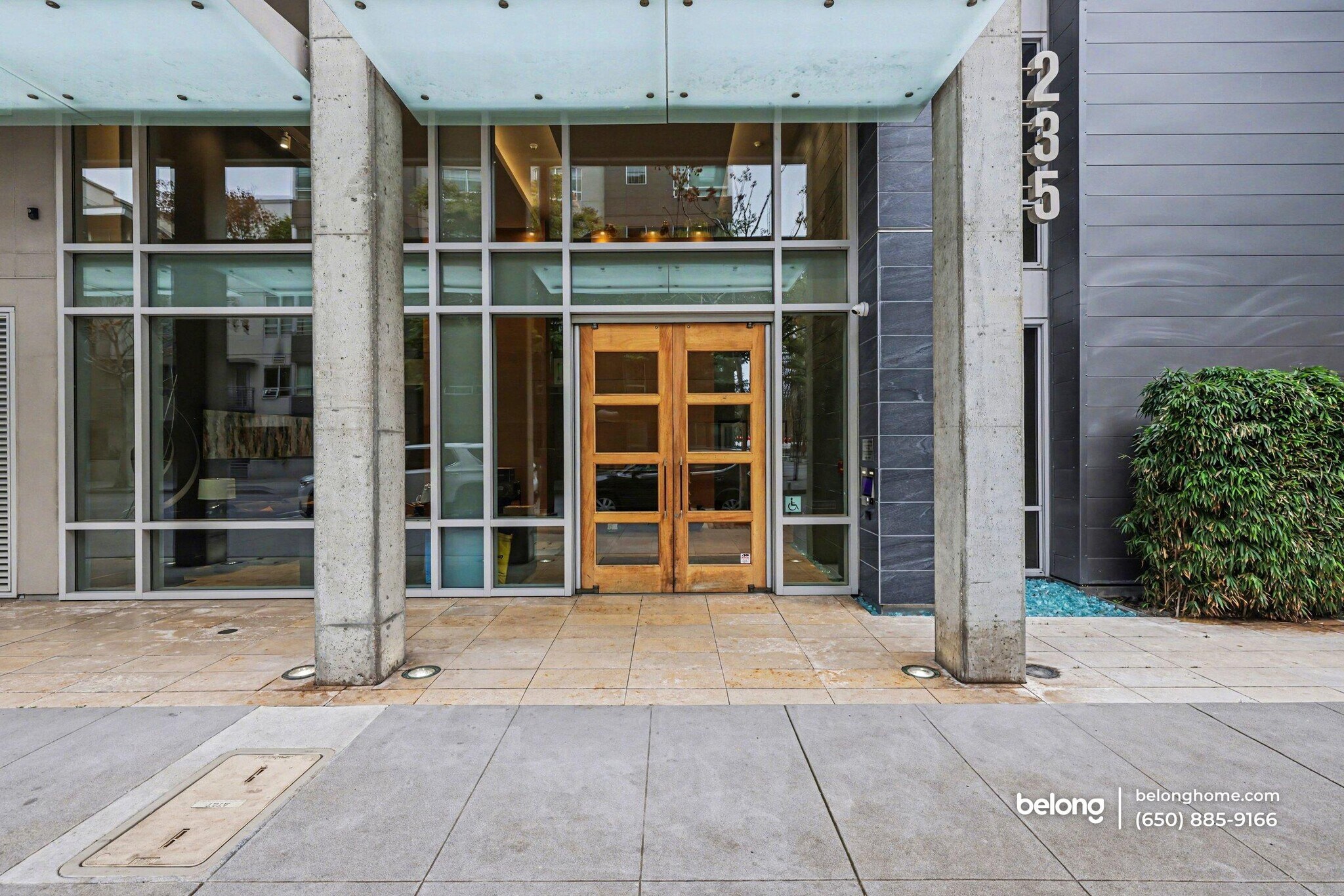 Building Photo - 235 Berry St