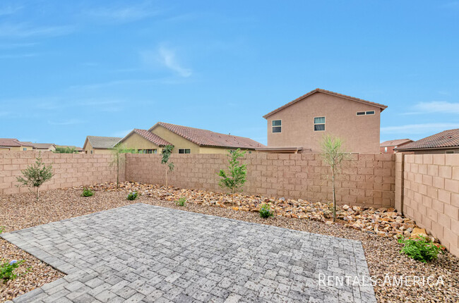 Building Photo - 8821 E Stone Meadow Cir