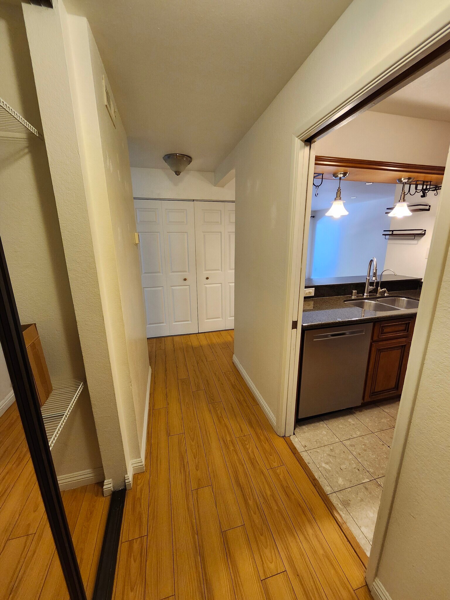 Building Photo - 40425 Chapel Way