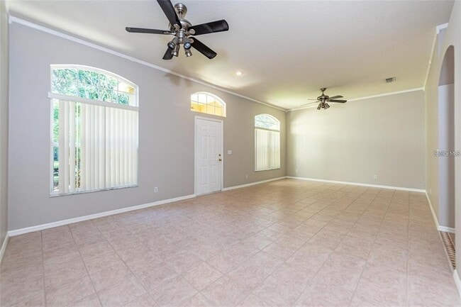 Building Photo - 2634 Brookville Dr