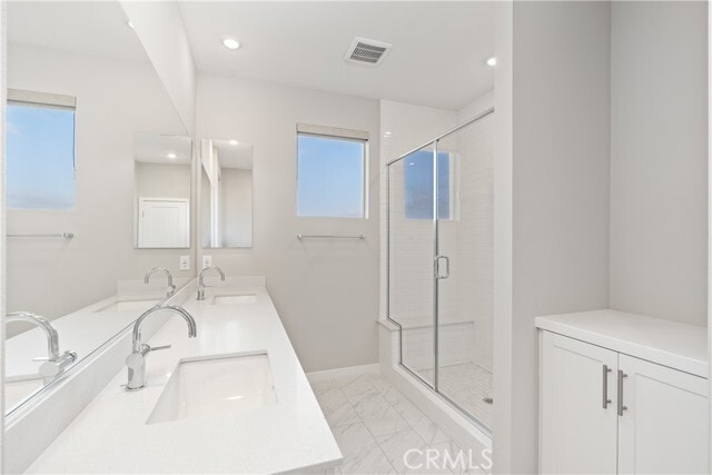 Building Photo - 32024 Paseo Rama