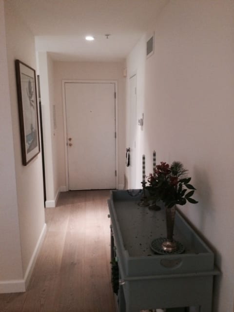 Building Photo - Fantastic Two Bedroom Condo Near Naval Pos...