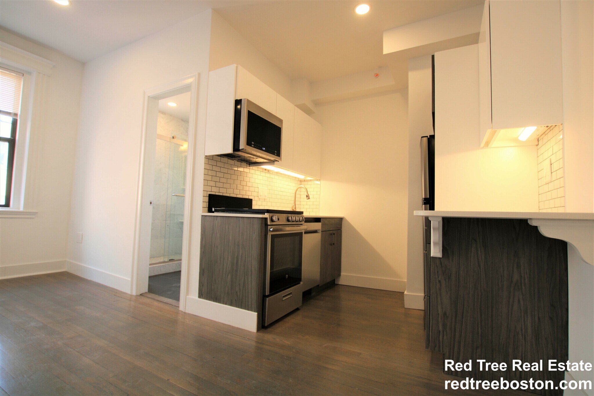 Building Photo - 11 Queensberry St