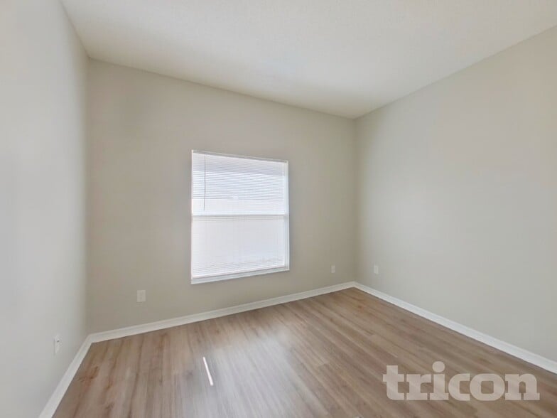 Building Photo - 1240 Wyndham Pine Dr