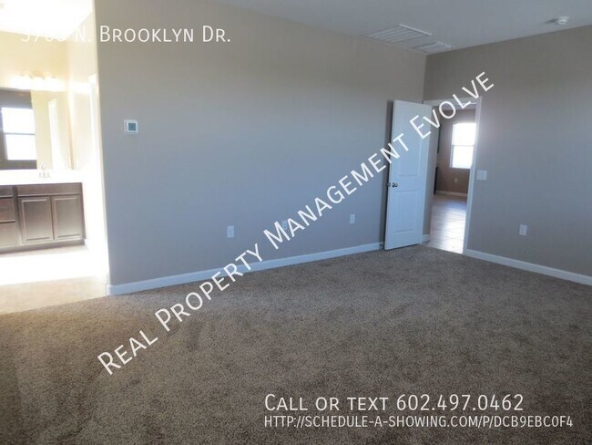 Building Photo - COME TOUR TODAY!