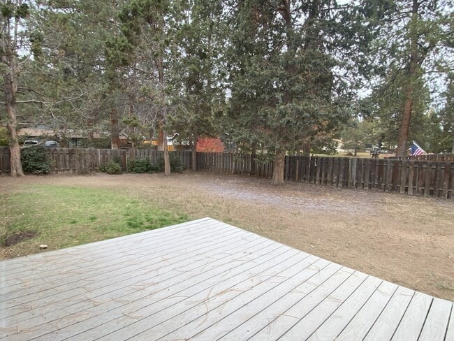 Building Photo - 3 bedroom 2 Bath home - Knoll Heights - Gr...