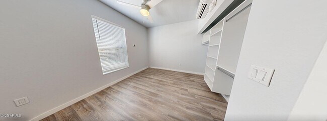 Building Photo - 45760 W Vlg Pkwy