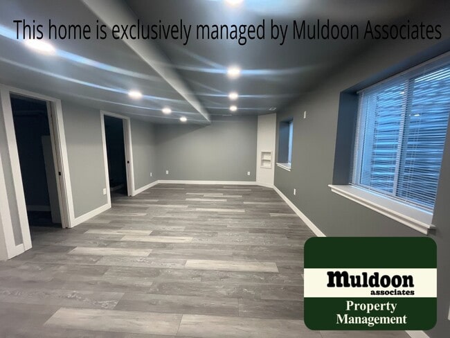 Building Photo - Coming soon!  Completely renovated Rockrim...