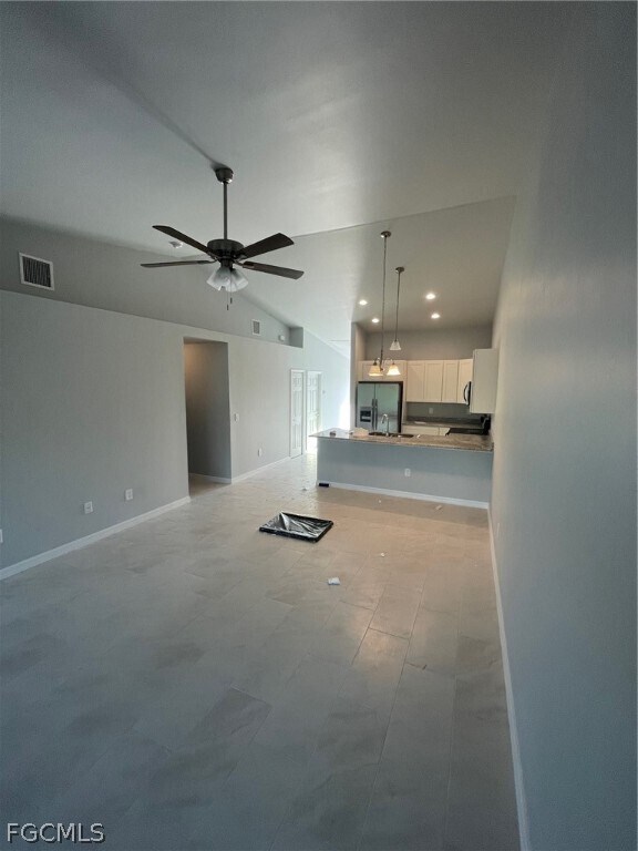 Building Photo - 3534 SW 17th Ave