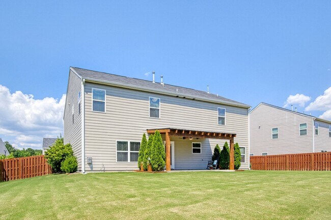 Building Photo - 4639 Southwind Rd