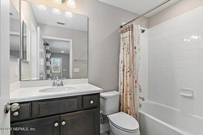 Building Photo - 192 Vista Lake Cir