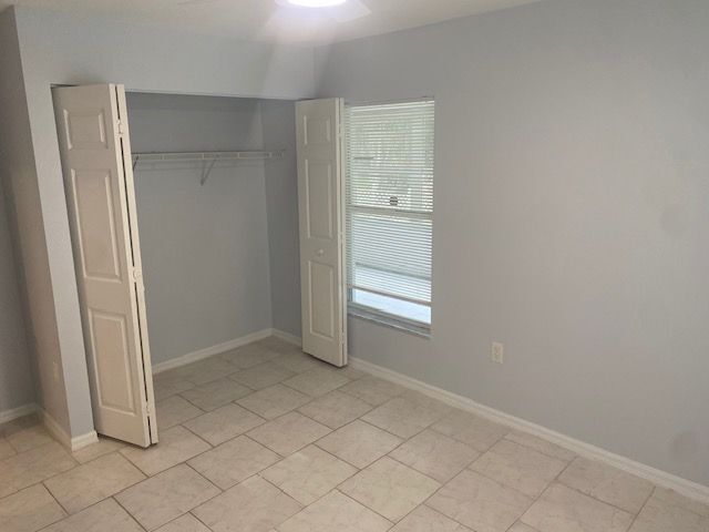 Building Photo - 7050 Woodibis Dr