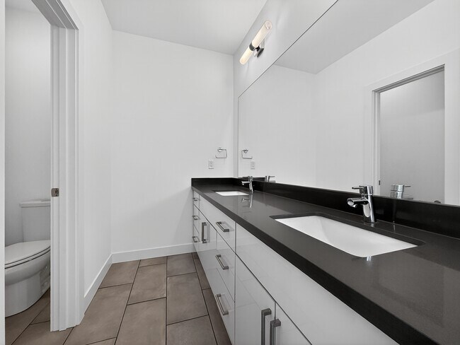 Building Photo - 809 NW 52nd St