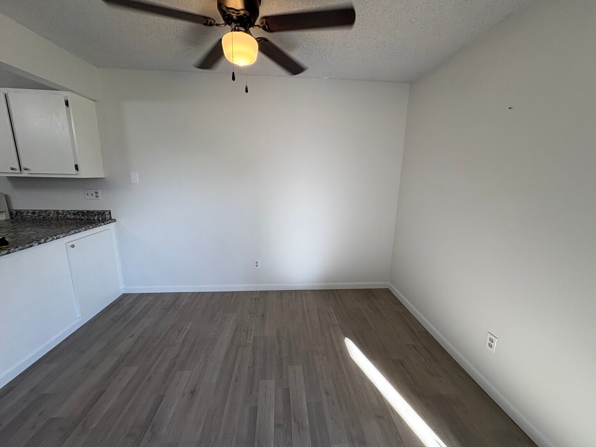 Building Photo - 5505 Mansfield Ct