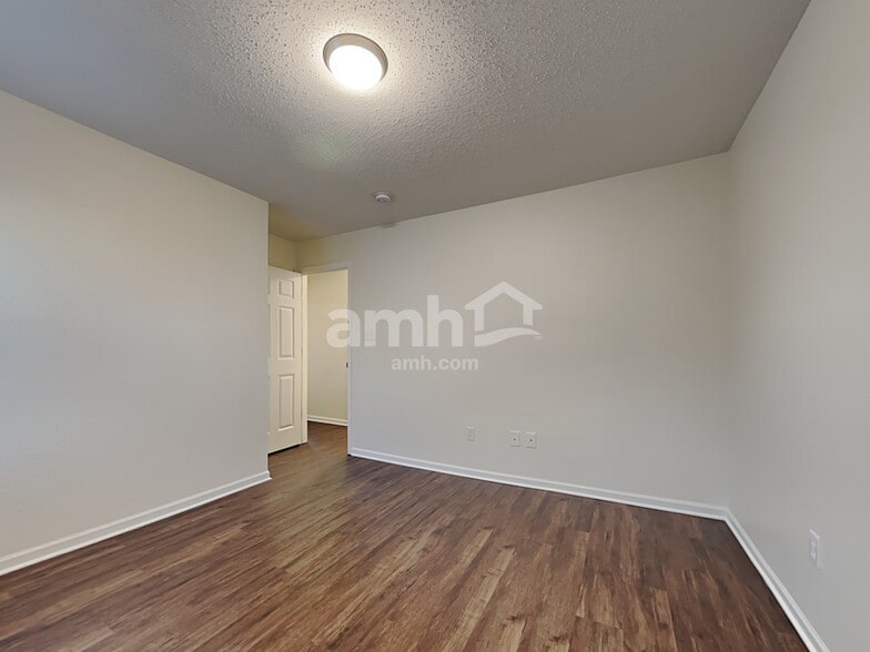 Building Photo - 3525 Firethorn Drive