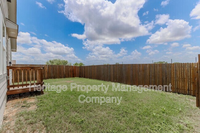 Building Photo - 10502 Torroja Wy