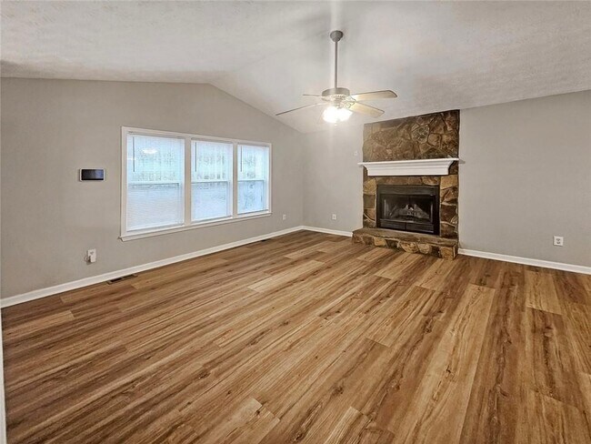 Building Photo - 271 Ridge Run Dr